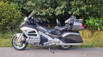 Honda GL 1800 - 2