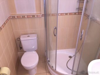 NA PRENÁJOM 2 IZBOVÝ BYT TRENČÍN, SIHOŤ, voľný od 01.08.2025 - 2