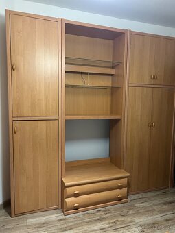 Predám obyvačkovú stenu / skrine - 2