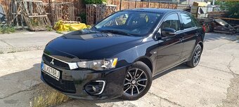 Mitsubishi Lancer Sportback 1.6 Mivec Invite - 2