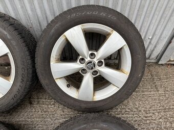 15" Elektrony SKODA 5x100 so zimnymi pneu 185/60 R15 - 2