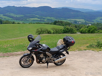 Honda CBF 1000 - 2