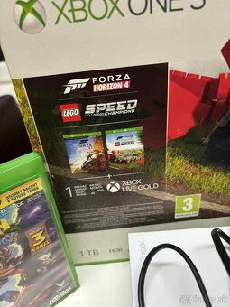 Xbox One S 1 TB - 2