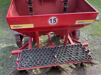 Sadzač zemiakov - 2