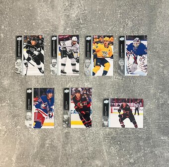 NHL 21/22 a 22/23 UD Series 2 Hokejové kartičky - 2