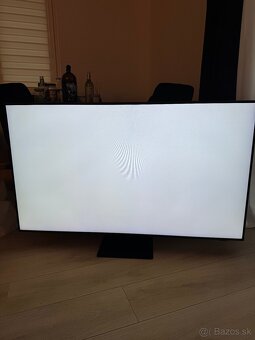 Predam Samsung 55" QLED 4K TV QE55Q77A - 2