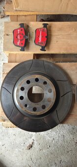 brzdové kotúče Brembo - 2