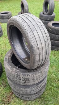 235/45r17 94W  Michelin  letne - 2
