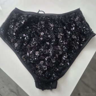 Ozdobné nohavičky - 2