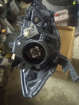 Suzuki S-cross svetlo - 2