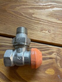 termohlavice, ventily a ine - 2