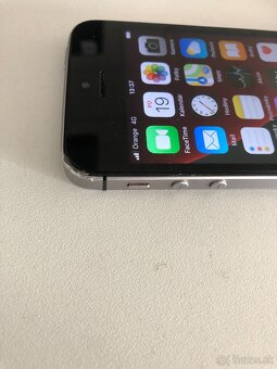 Predam IPhone SE 64G - 2