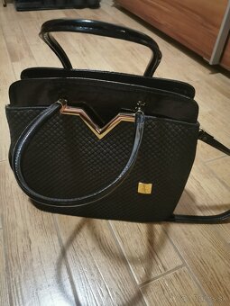 Čierna elegantná kabelka - 2