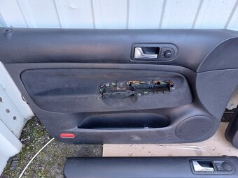 Tapacíre dverí Bora / Golf 4 kombi - 2