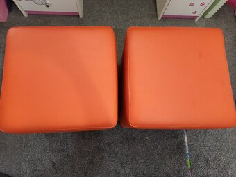 Kožené taburetky - 2