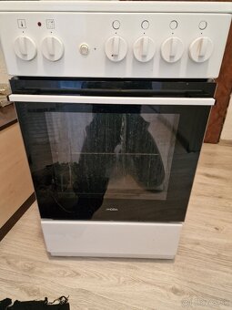 Plynovy sporak MORA - 2