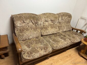 Masívna sedacia súprava - 2