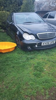 Mercedes-Benz W203 (Diely) - 2