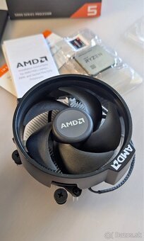 AMD Ryzen 5 5600X 3.7GHz - 2