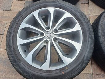 hlinikové disky-orig-Nissan Qashqai-61/2Jx18-ET-40--5x114,3 - 2