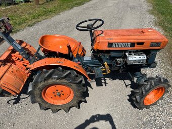 Kubota B6000 s rotavátorom - 2