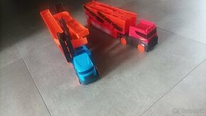 Hot Wheels - 2
