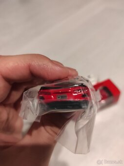 Bburago 1:64 modely - 2