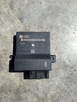 Jednotka Gateway 4L0907468B - 2