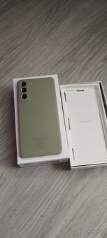 Samsung s21 fe - 2