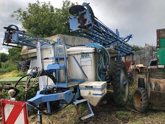Postrekovač Agrio Napa 2500l 18m - 2