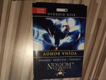 Percy Jackson 4: Boj o labyrint; 5: Vojna bohov - 2