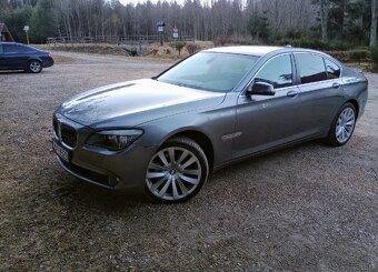 BMW F01 730d 180kw 2009 - 2