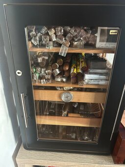 Humidor - 2