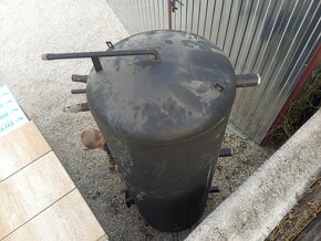 Predám akumulačnu nádrž 800L - 2