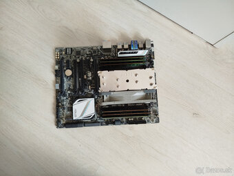 Asus X99 A | 10-jadro 3.5Ghz | 24GB RAM - 2
