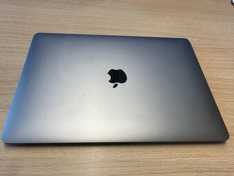 MacBook Air 2020 8GB/256GB - 2