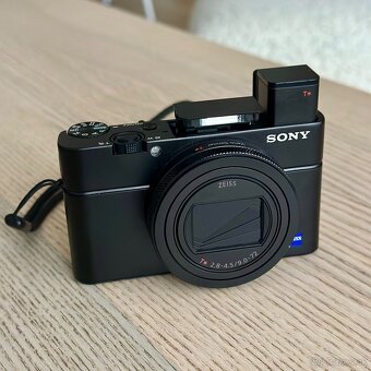 SONY RX100 VI - 2