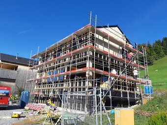 Montážnik montovaných drevostavieb, pomocný pracovník - 2
