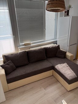 REZERVOVANÝ Menší rozkladací L gauč - 2