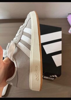 TENISKY ADIDAS (grand court base 00s) - 2