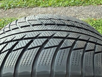 Bridgestone Blizzak LM005 225/45 R18 95V - 2