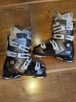 Lyžiarky ATOMIC - 2