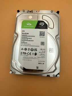 Harddisk Seagate BarraCuda 8TB HDD SATA 100% stav - 2