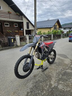 Honda CRF 250R - 2