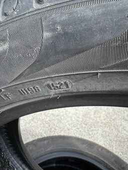 Pirelli Scorpion seal inside 235/50 R19 DOT1521 - 2