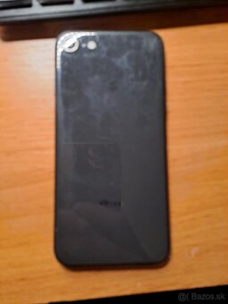 Apple iPhone 8 64GB - 2