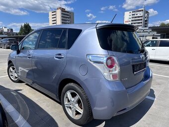 Toyota Verso 2.0 D4-D - 2