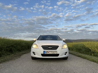 Kia Ceed 1.6 CRDi 16V 85KW - 2