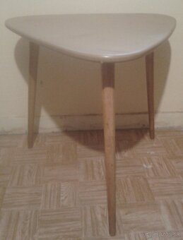Stary retro nabytok - 2