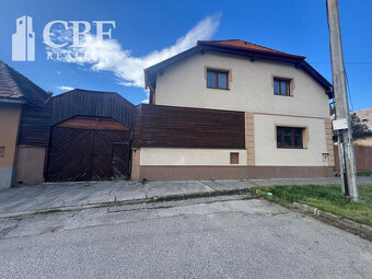 Predaj Exkluzívneho Rodinného Domu - 2